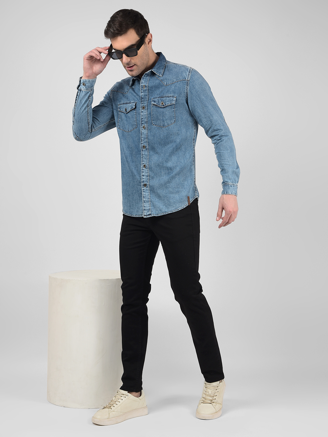 Numero Uno Men Solid Blue Shirt